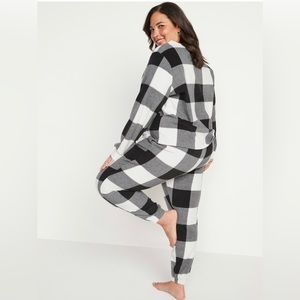 Old Navy Black Buffalo Plaid Fleece Pajama Pants Woman Large Tall NWT